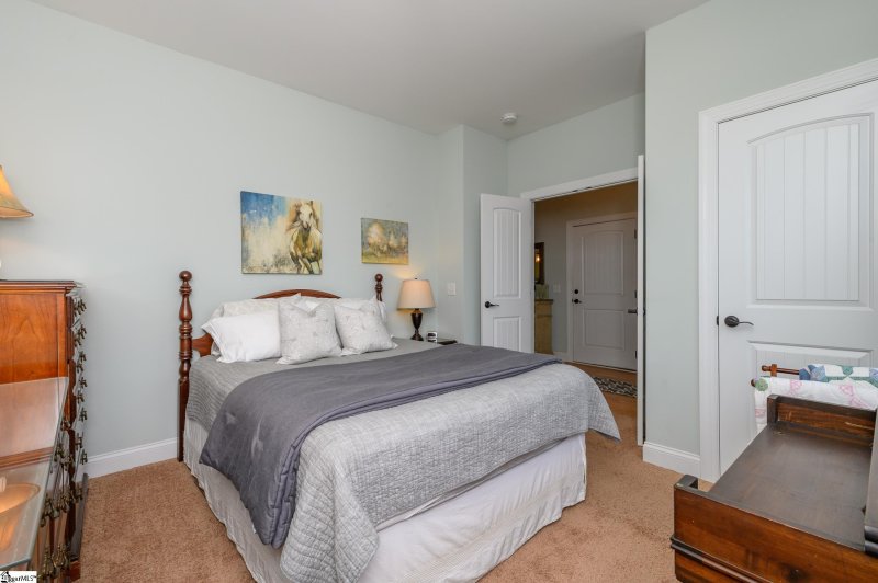 Property image 5 at 233 Henrydale Drive, Easley, SC 29642-5900