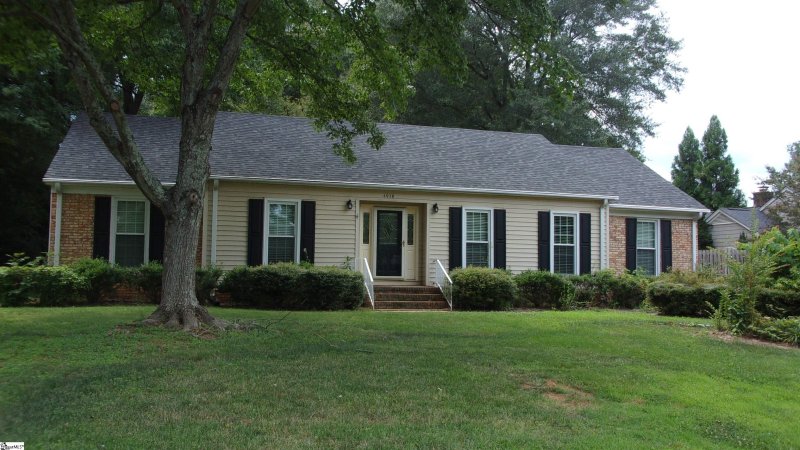 Property image 2 at 4938 Bridle Path Lane, Greenville, SC 29615