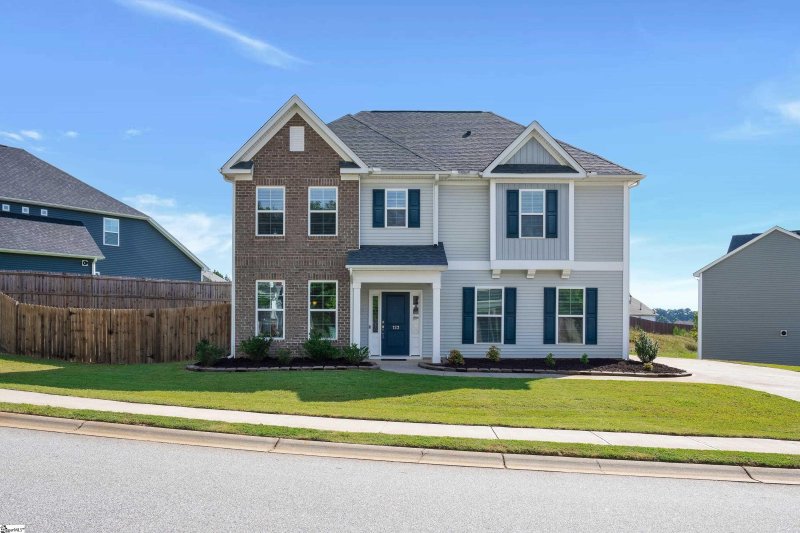 123 W Pyrenees Drive