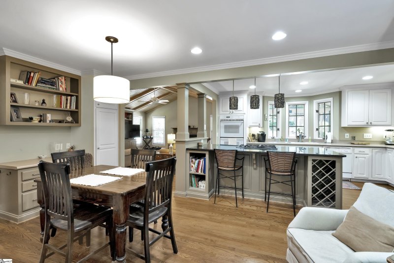 Property image 4 at 313 Trails End, Greenville, SC 29607