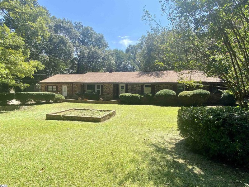 Property image 2 at 2903 E Georgia Road, Simpsonville, SC 29681