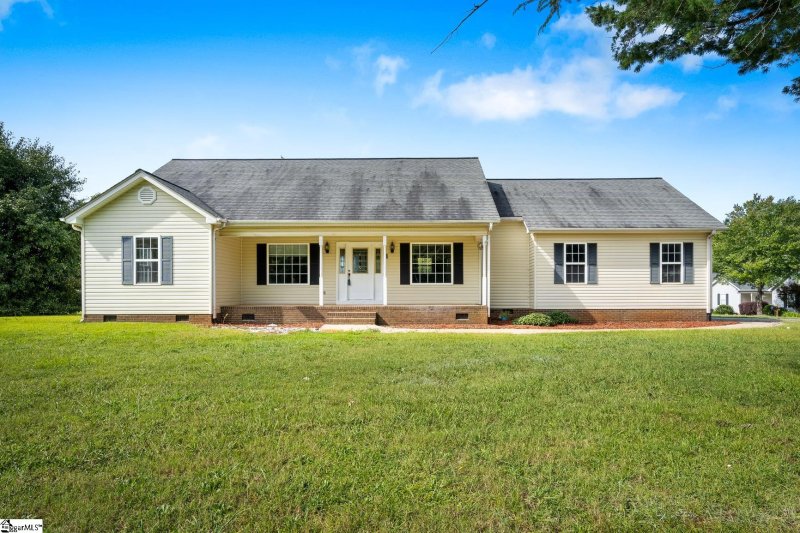 1 Beaver Brook Court