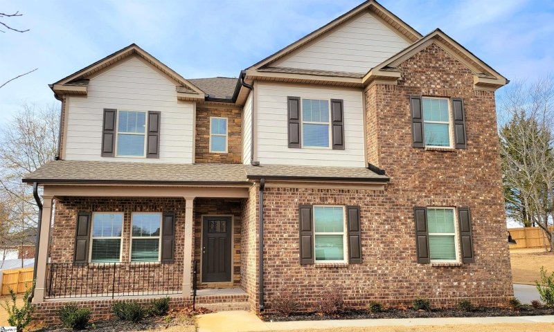 Property image 2 at 215 Willow Creek Way, Greer, SC 29651