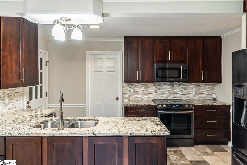 Property image 4 at 105 Harness Trail, Simpsonville, SC 29681