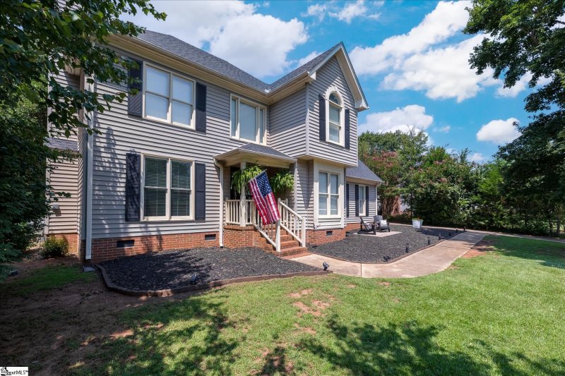 Property image 2 at 116 Spring lake Loop, Simpsonville, SC 29681