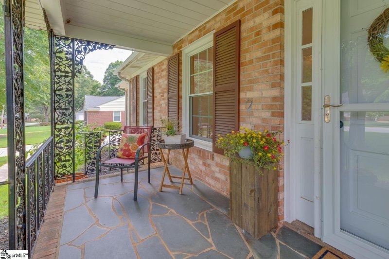 Property image 4 at 109 Covington Road, Greenville, SC 29617