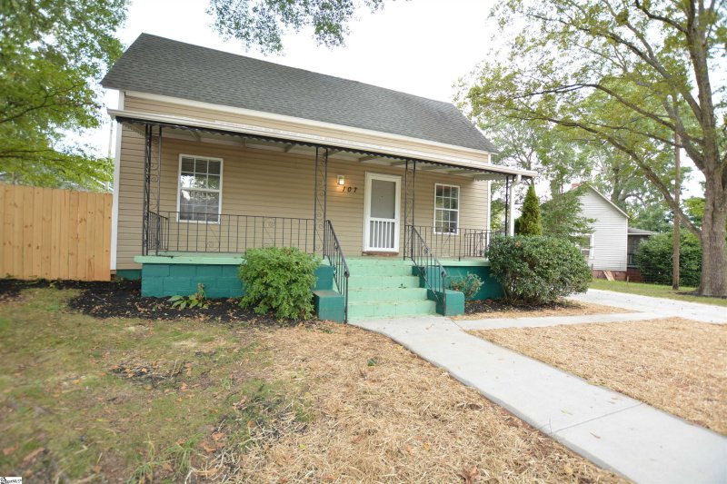 Property image 5 at 107 Conyers Street, Greenville, SC 29609