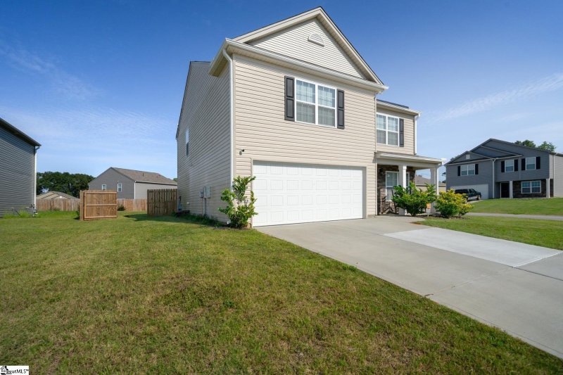 Property image 2 at 300 Wynnewood Place, Pelzer, SC 29669