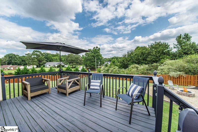 Property image 3 at 659 Secretariat Drive, Boiling Springs, SC 29316