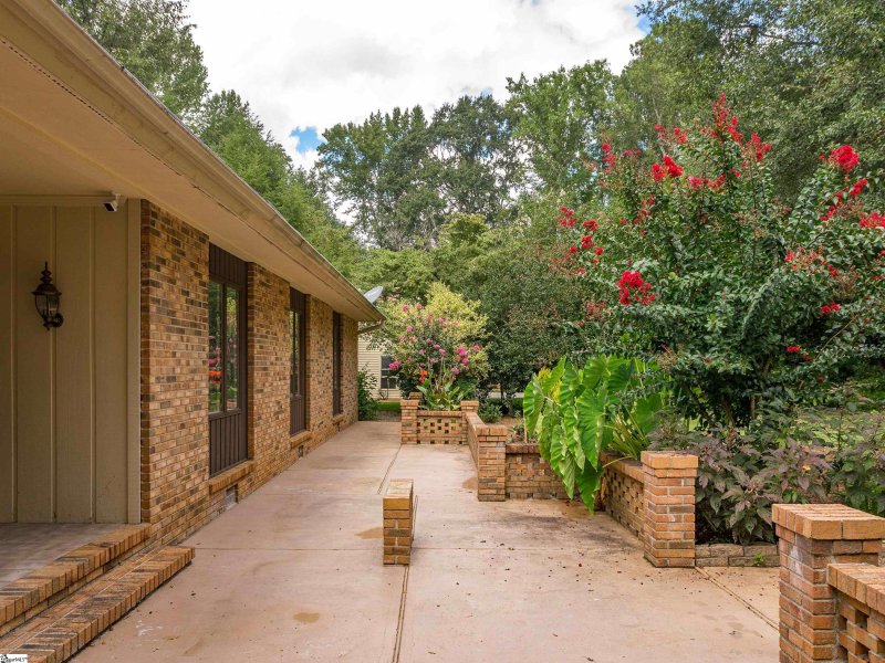 Property image 4 at 905 Meadow Lane, Anderson, SC 29621