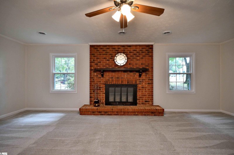 Property image 4 at 115 Coalmont Court, Simpsonville, SC 29681