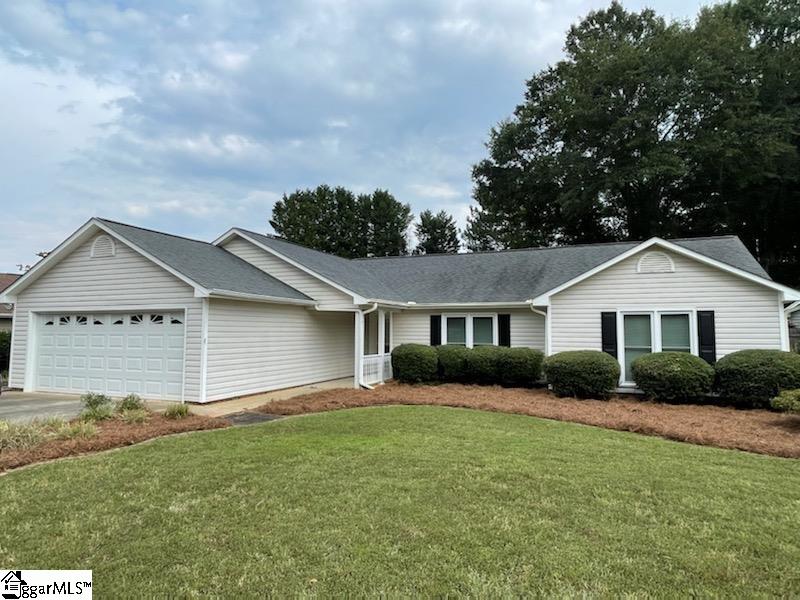 Property image 2 at 109 Burwood Drive, Simpsonville, SC 29681