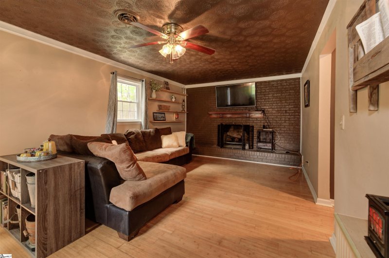 Property image 5 at 206 Woodfield Drive, Easley, SC 29642