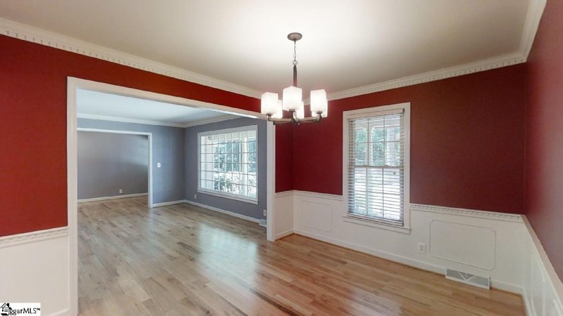 Property image 4 at 102 Port Royal Drive, Greenville, SC 29615