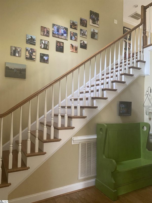 Property image 3 at 201 N Silver Beech Lane, Greer, SC 29651