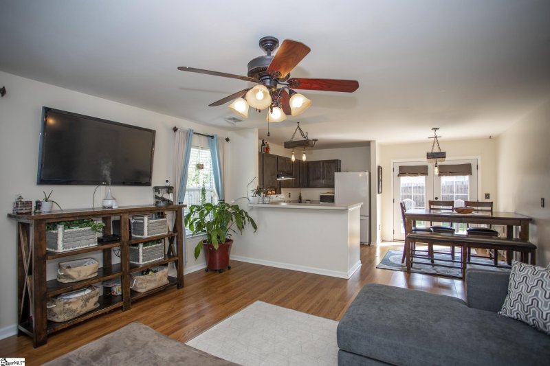 Property image 4 at 5 Beauregard Court, Greer, SC 29651