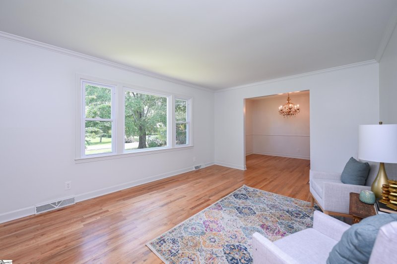 Property image 4 at 33 Oriole Street, Greenville, SC 29609-3231