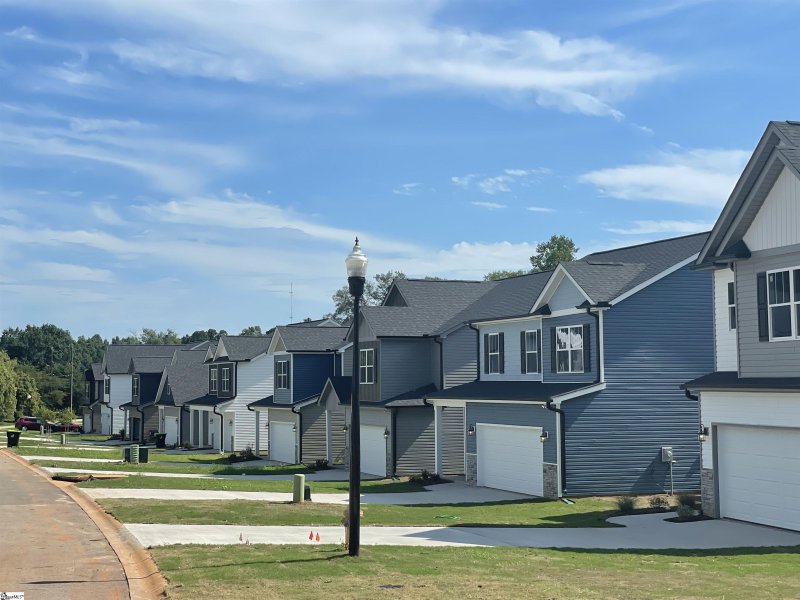 Property image 3 at 235 Rosewood Circle, Duncan, SC 29334