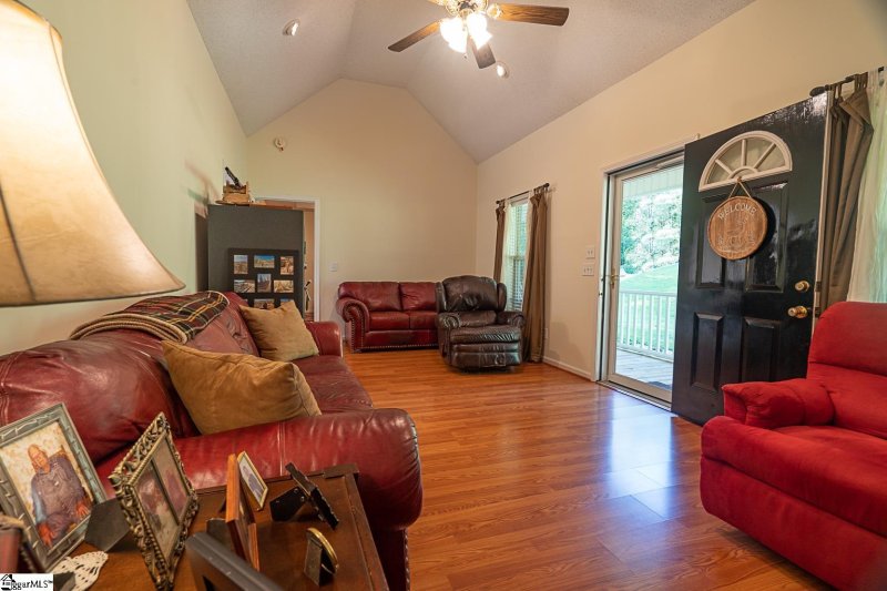 Property image 4 at 116 Golden Springs Drive, Liberty, SC 29657-3301