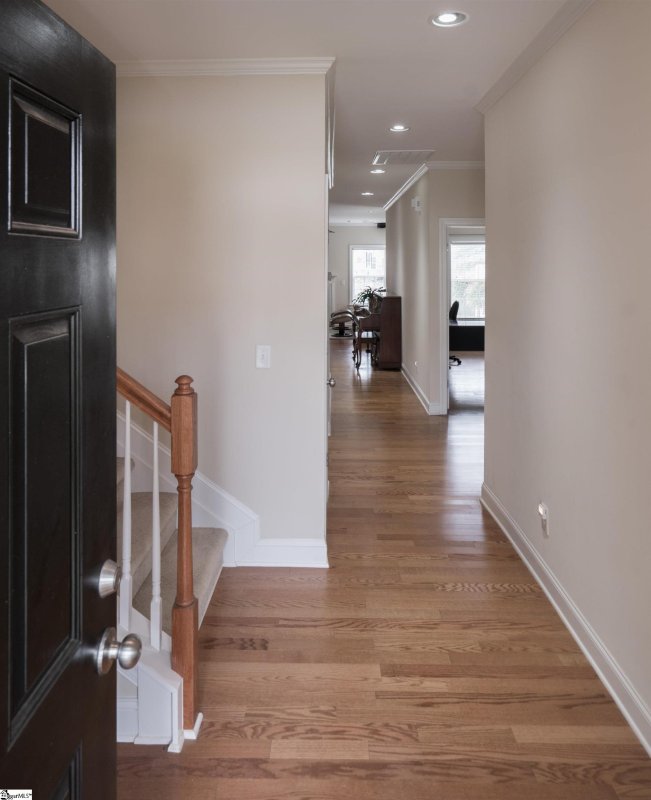Property image 3 at 239 Louisville Drive, Greenville, SC 29607