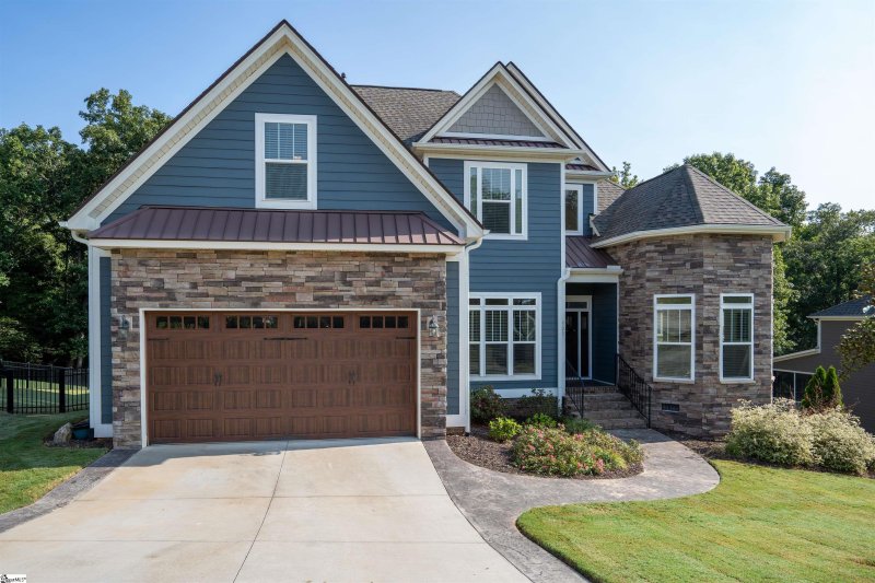 Property image 2 at 503 E Winding Slope Drive, Piedmont, SC 29673
