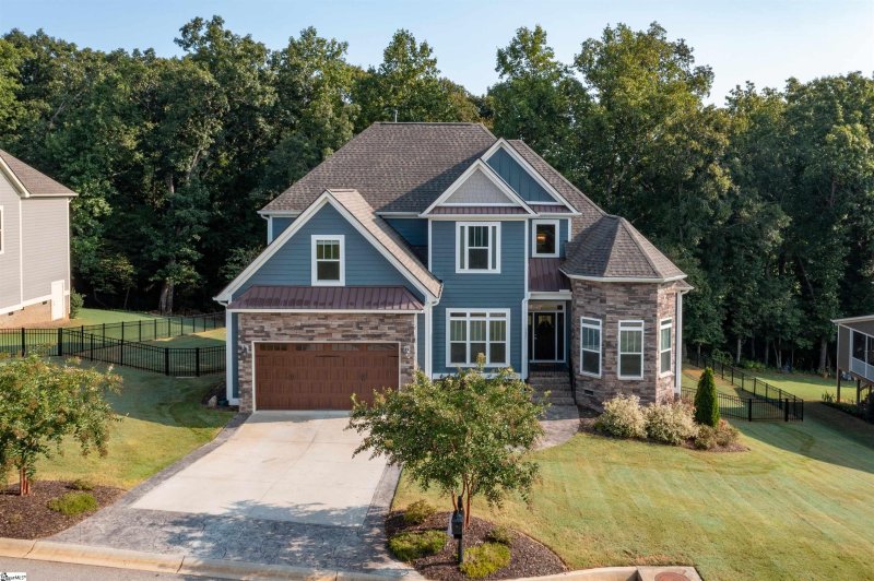 Property image 3 at 503 E Winding Slope Drive, Piedmont, SC 29673