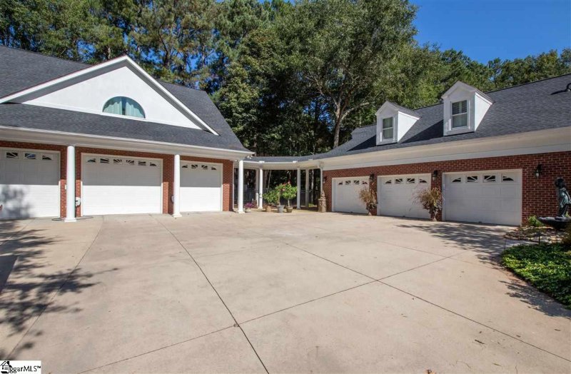 Property image 3 at 100 Regents Gate Court, Simpsonville, SC 29681