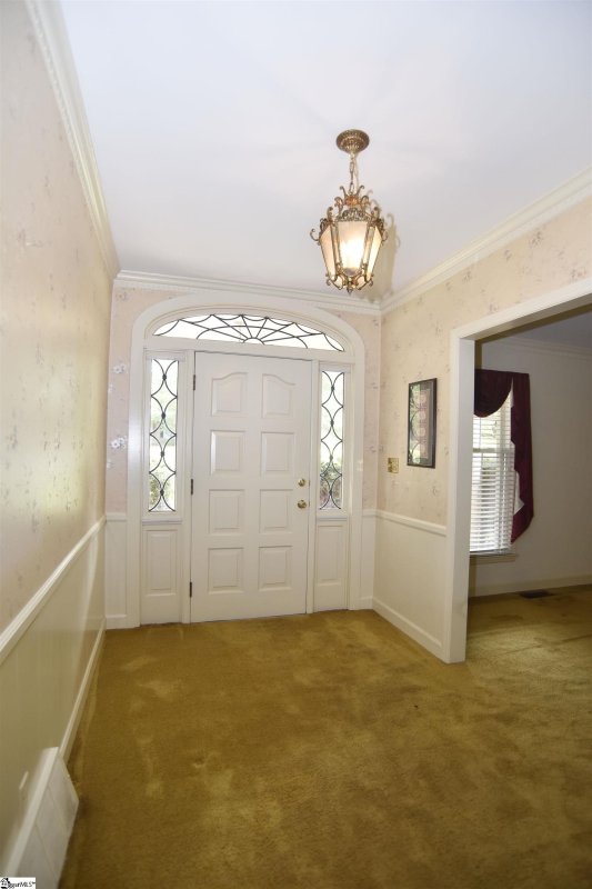 Property image 3 at 113 Churchill Avenue, Greer, SC 29651