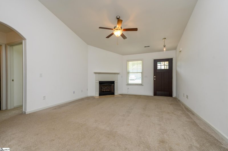 Property image 4 at 205 Hampton Farms Trail, Greenville, SC 29617