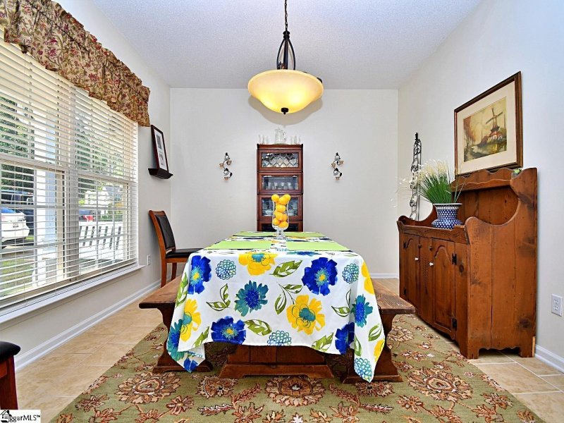 Property image 3 at 528 Laurel Meadows Parkway, Greenville, SC 29607