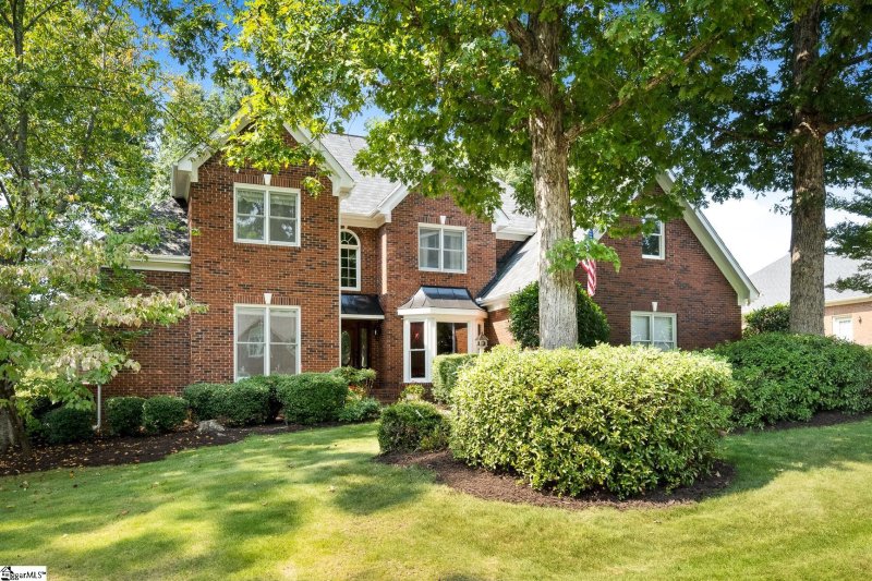 Property image 2 at 401 Beckworth Drive, Taylors, SC 29687