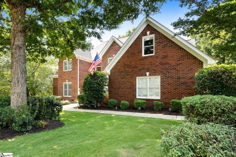 Property image 3 at 401 Beckworth Drive, Taylors, SC 29687