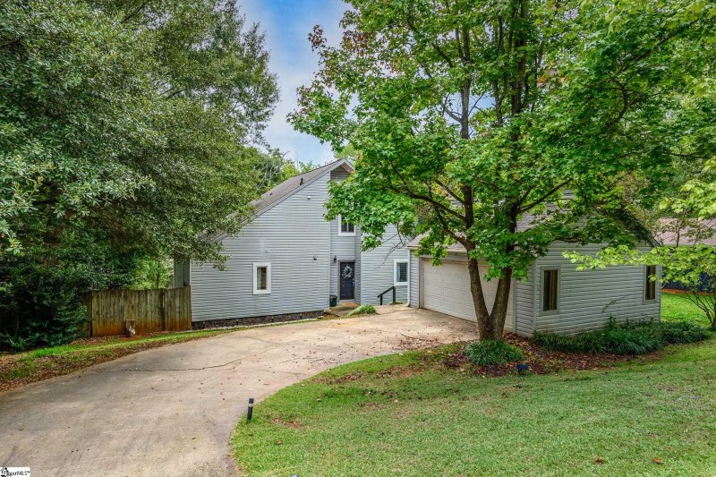 Property image 3 at 1006 Winterfield Place, Taylors, SC 29687