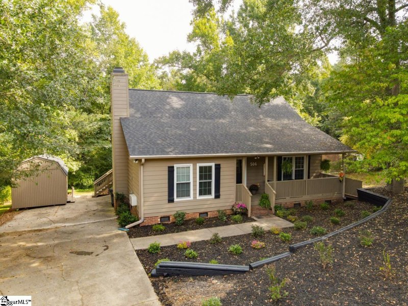 506 Indian Trail
