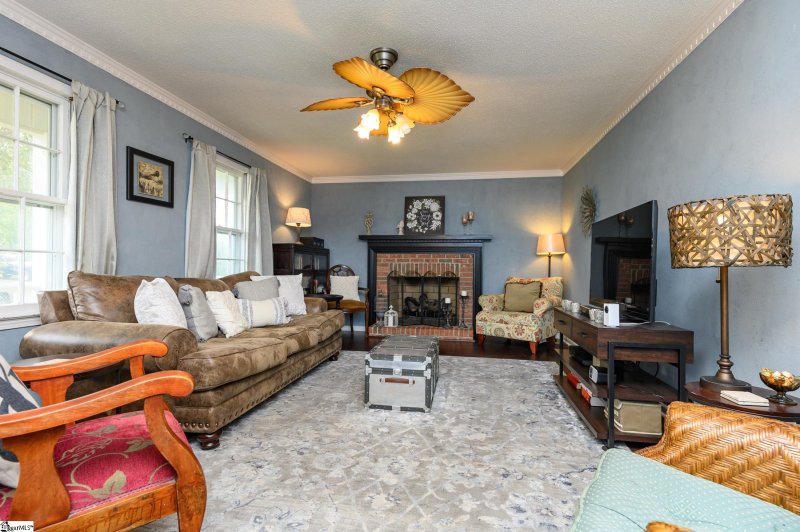 Property image 5 at 103 Oakcreek Drive, Easley, SC 29642