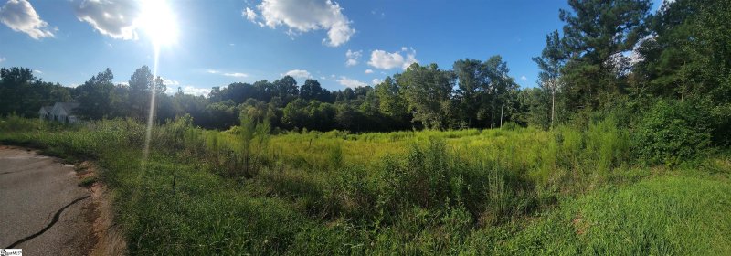 Property image 5 at 121 Huntcliff Court, Easley, SC 29642