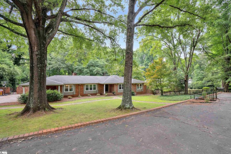 Property image 3 at 312 Fairlane Drive, Spartanburg, SC 29307