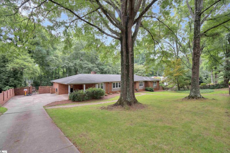 Property image 4 at 312 Fairlane Drive, Spartanburg, SC 29307