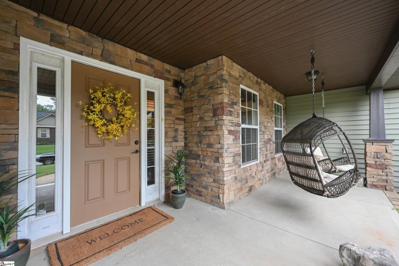 Property image 3 at 309 Wittrock Court, Taylors, SC 29687