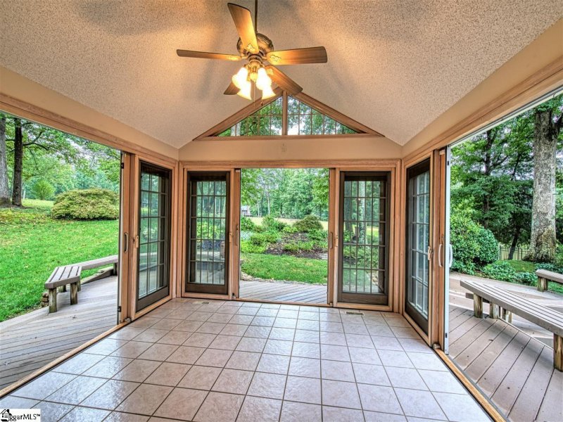 Property image 5 at 23 Bernwood Drive, Taylors, SC 29687-6301