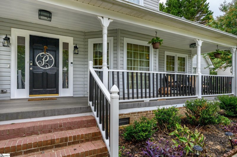 Property image 4 at 9 Middlecreek Way, Greenville, SC 29607