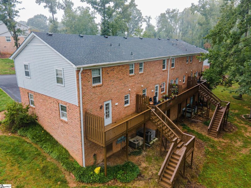 Property image 4 at 815 Edwards Road, Greenville, SC 29615