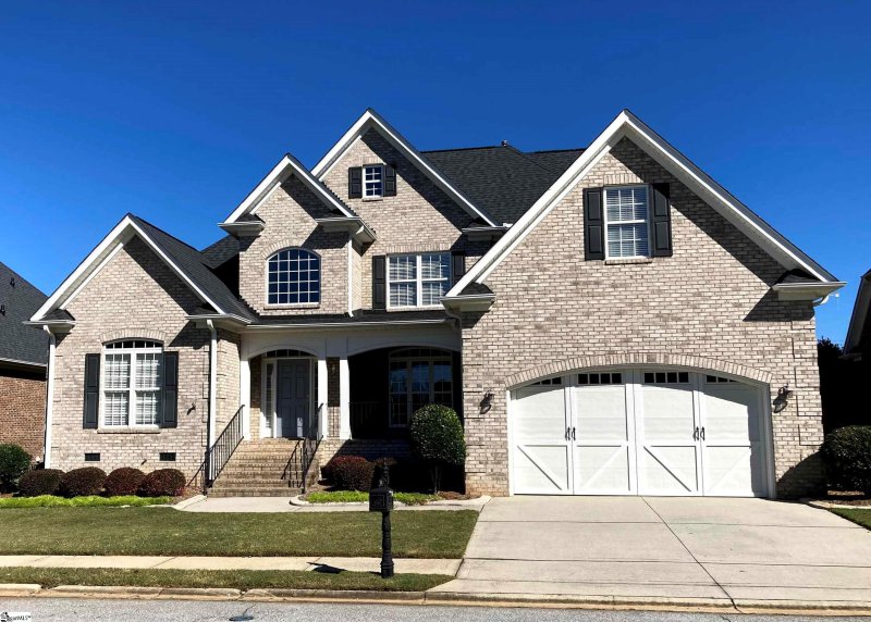 207 Benjamine Perry Court