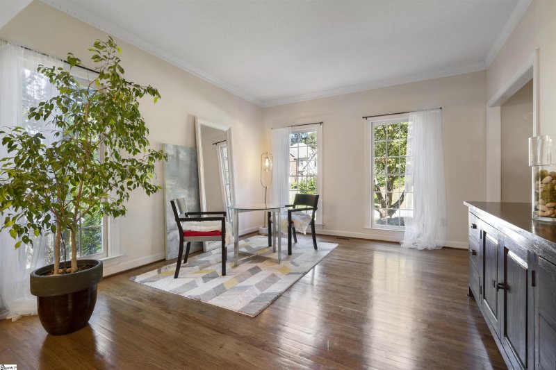 Property image 4 at 207 Holly Crest Circle, Simpsonville, SC 29681