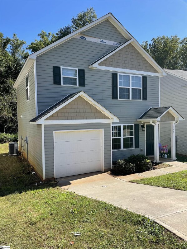 Property image 3 at 108 Pasco Court, Piedmont, SC 29673