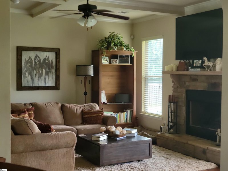 Property image 3 at 120 Harbrooke Circle, Greer, SC 29651