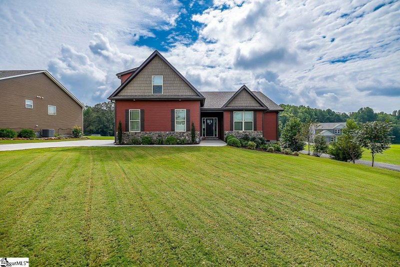 Property image 2 at 129 Jones Kelley Road, Travelers Rest, SC 29690