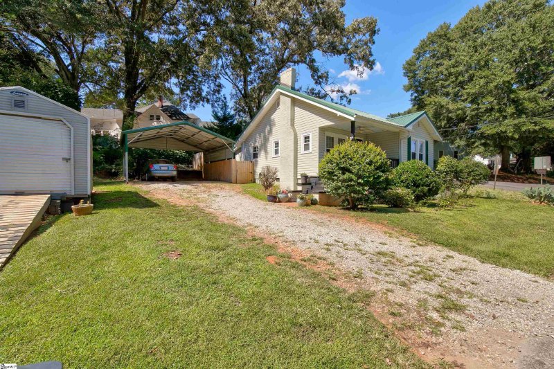Property image 3 at 9 Barton Street, Greenville, SC 29617