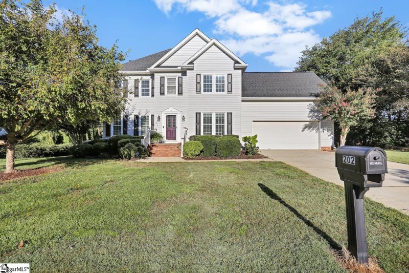 202 Chariot Lane