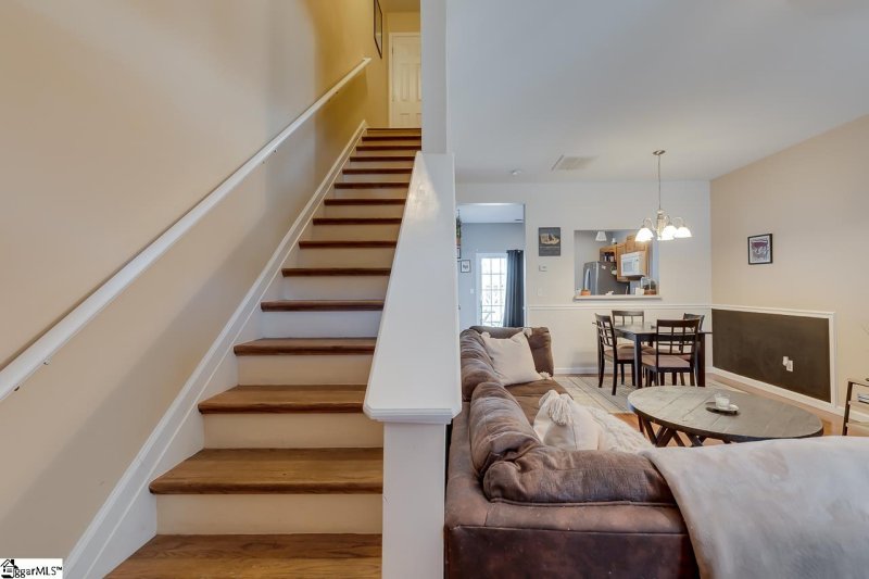 Property image 3 at 611 Graythorn Lane, Greenville, SC 29607